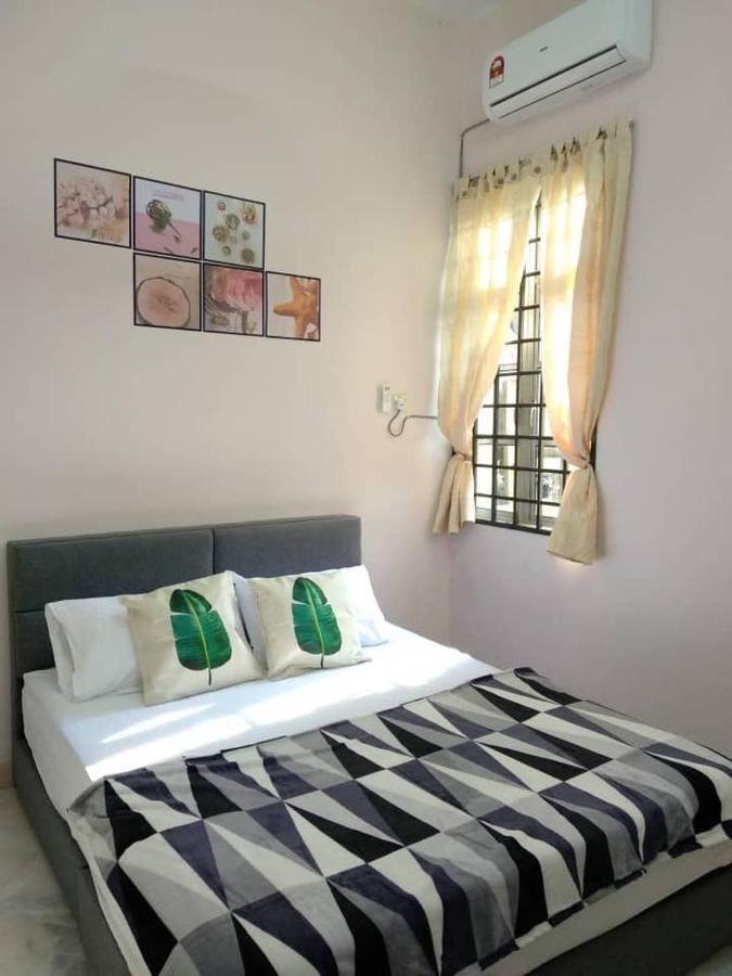 Willa The Garden @ Batu 8 Jalan Pantai Port Dickson Zewnętrze zdjęcie